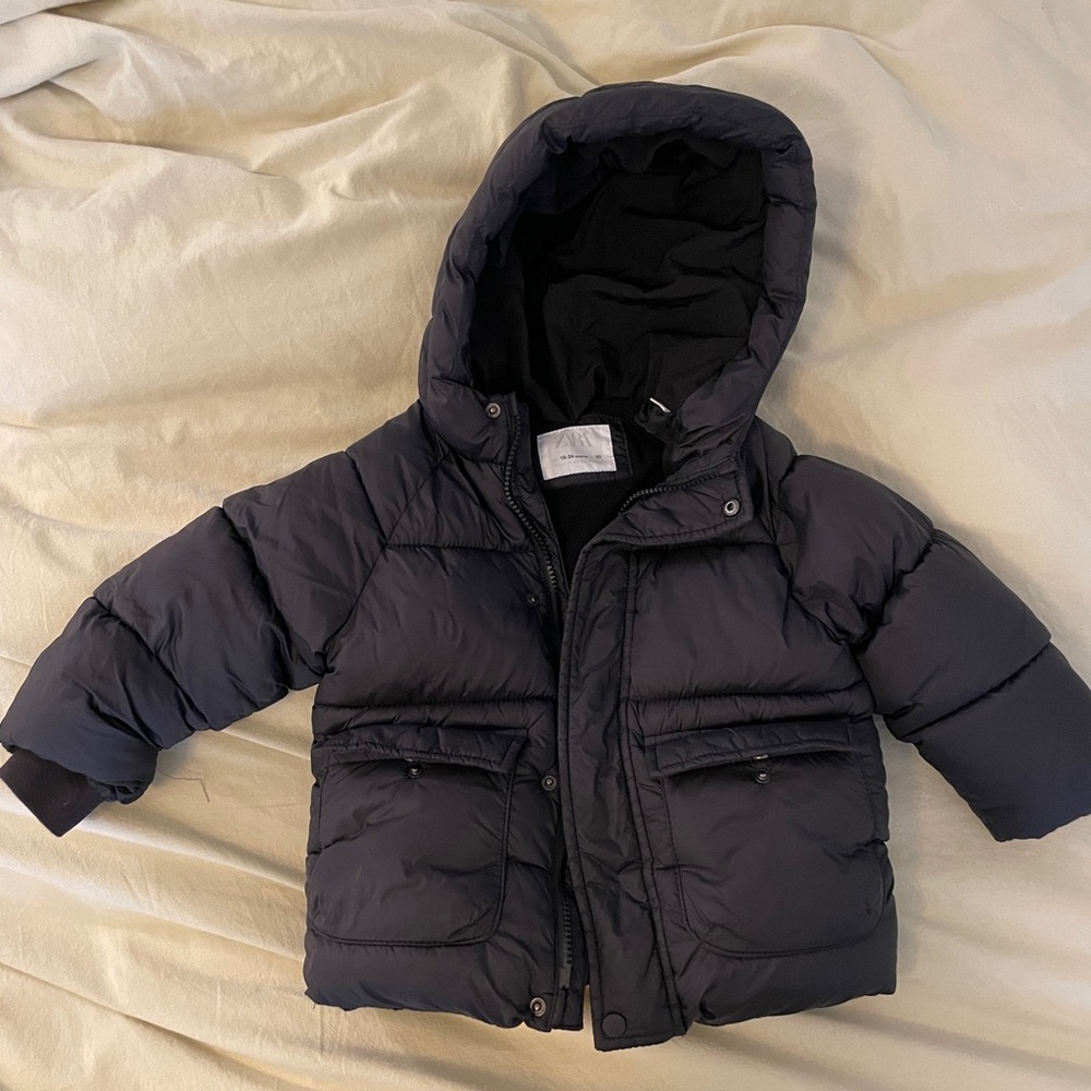 Zara black hooded puffer jacket
